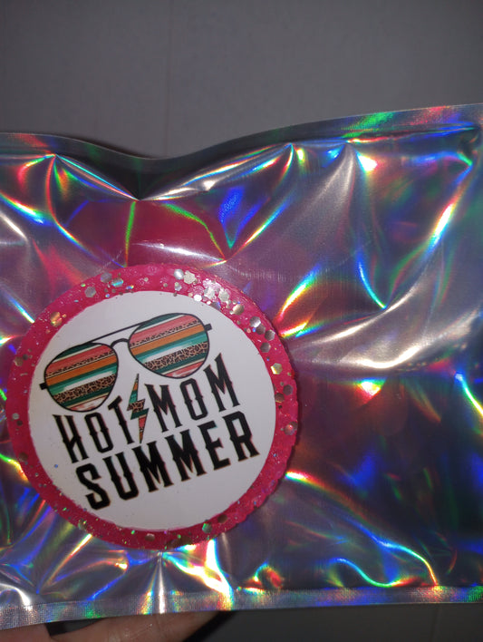 Hot mom summer freshie